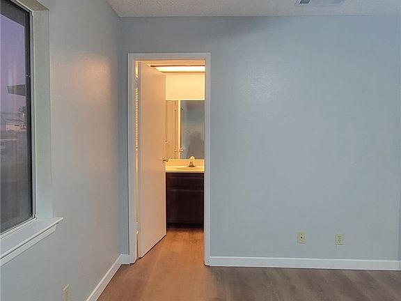 3rd image of 7625 Montrose Ave #7625
