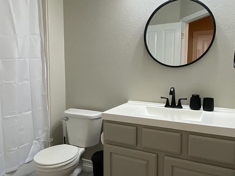 Full bathroom near secondary bedrooms