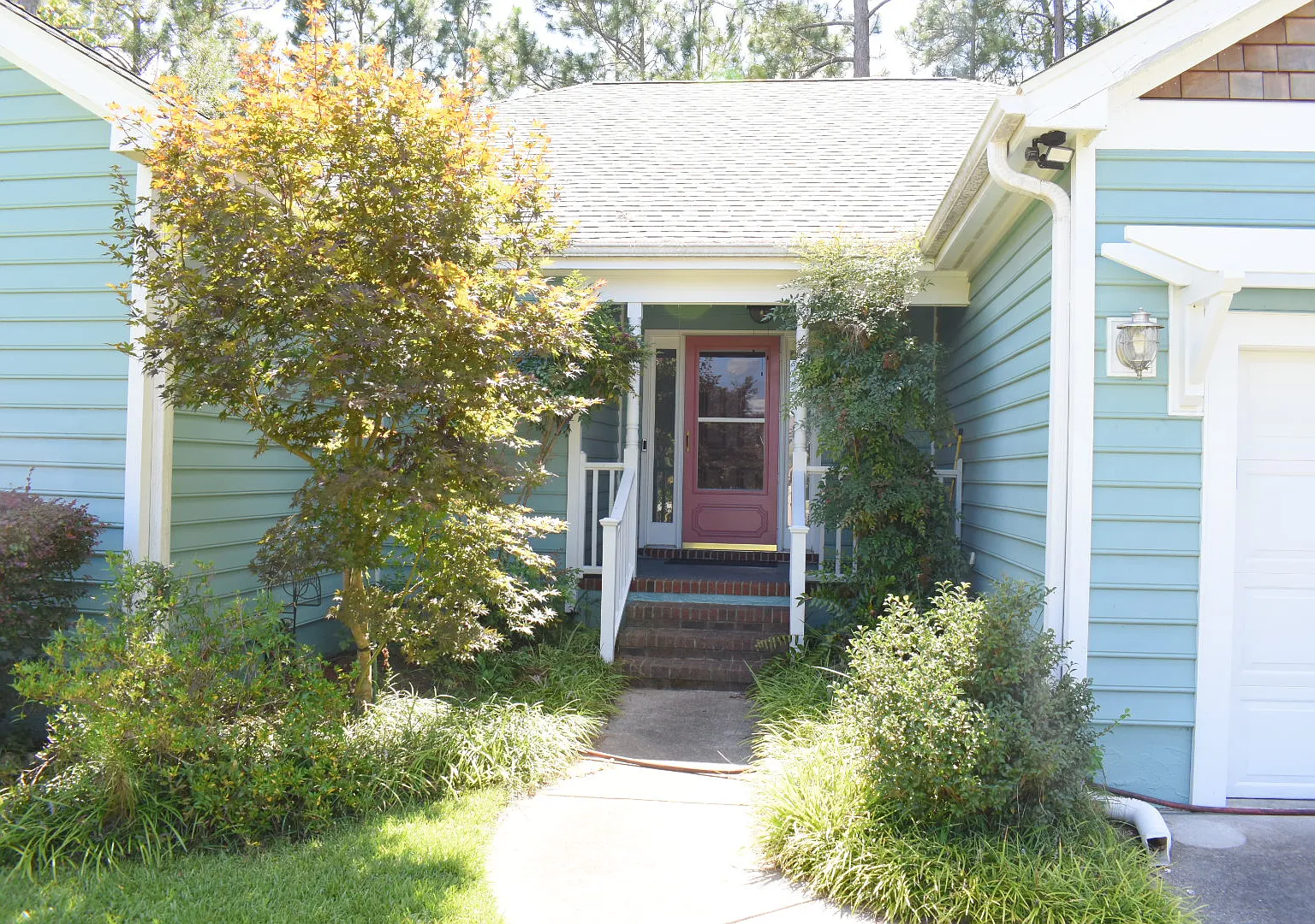 3 bed, 2000 sqft, $2,395 — Photo 3
