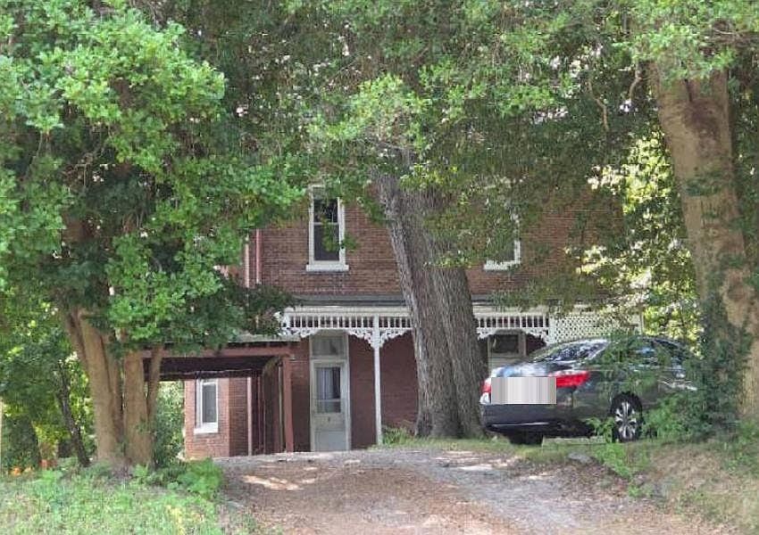 1st image of 618 E A St