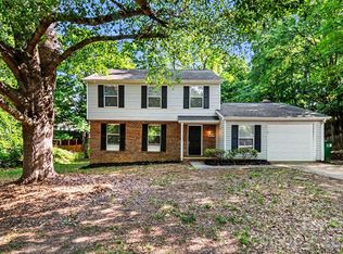 409 Vista Grande Cir, Charlotte, NC 28226