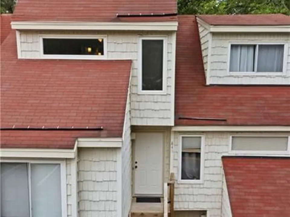 845 Virginia Ct