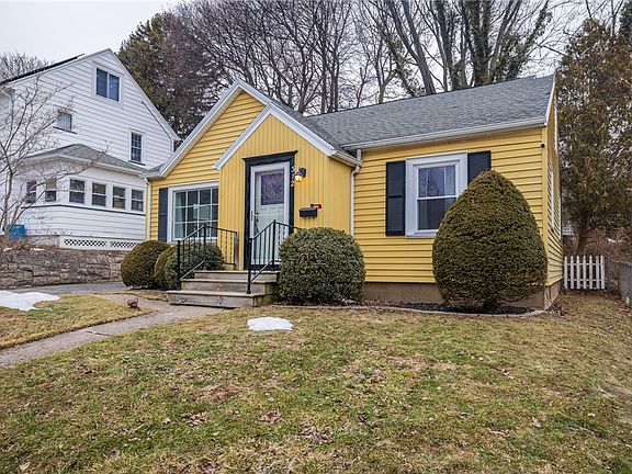 2nd image of 312 Brockley Rd