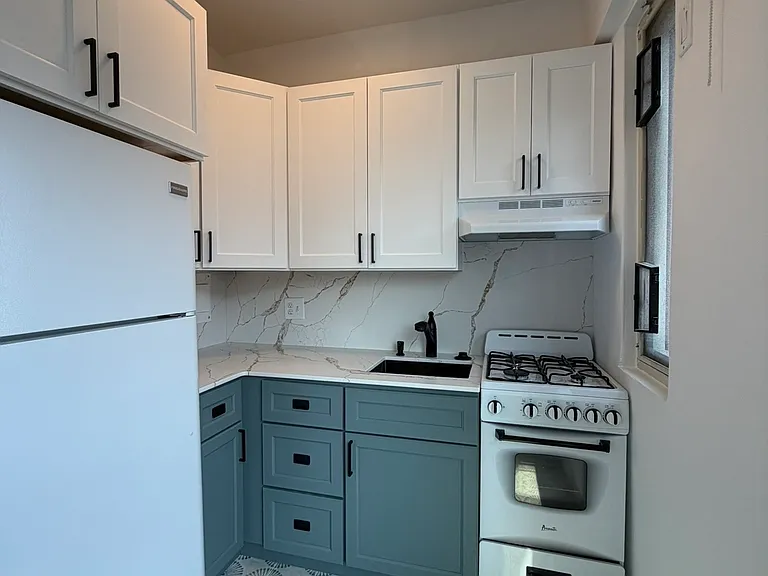 1727 Massachusetts Ave NW #718 — Photo 12
