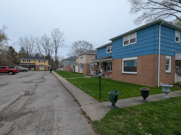 534-582 Denise Rd, Rochester, NY 14616