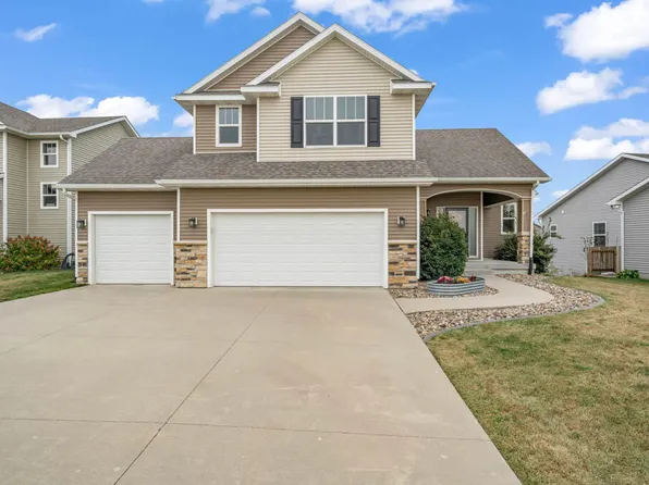 5025 NE Briarwood Dr, Ankeny, IA 50021