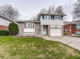 29 Trotters Ln, Brampton, ON L6Y 1B5