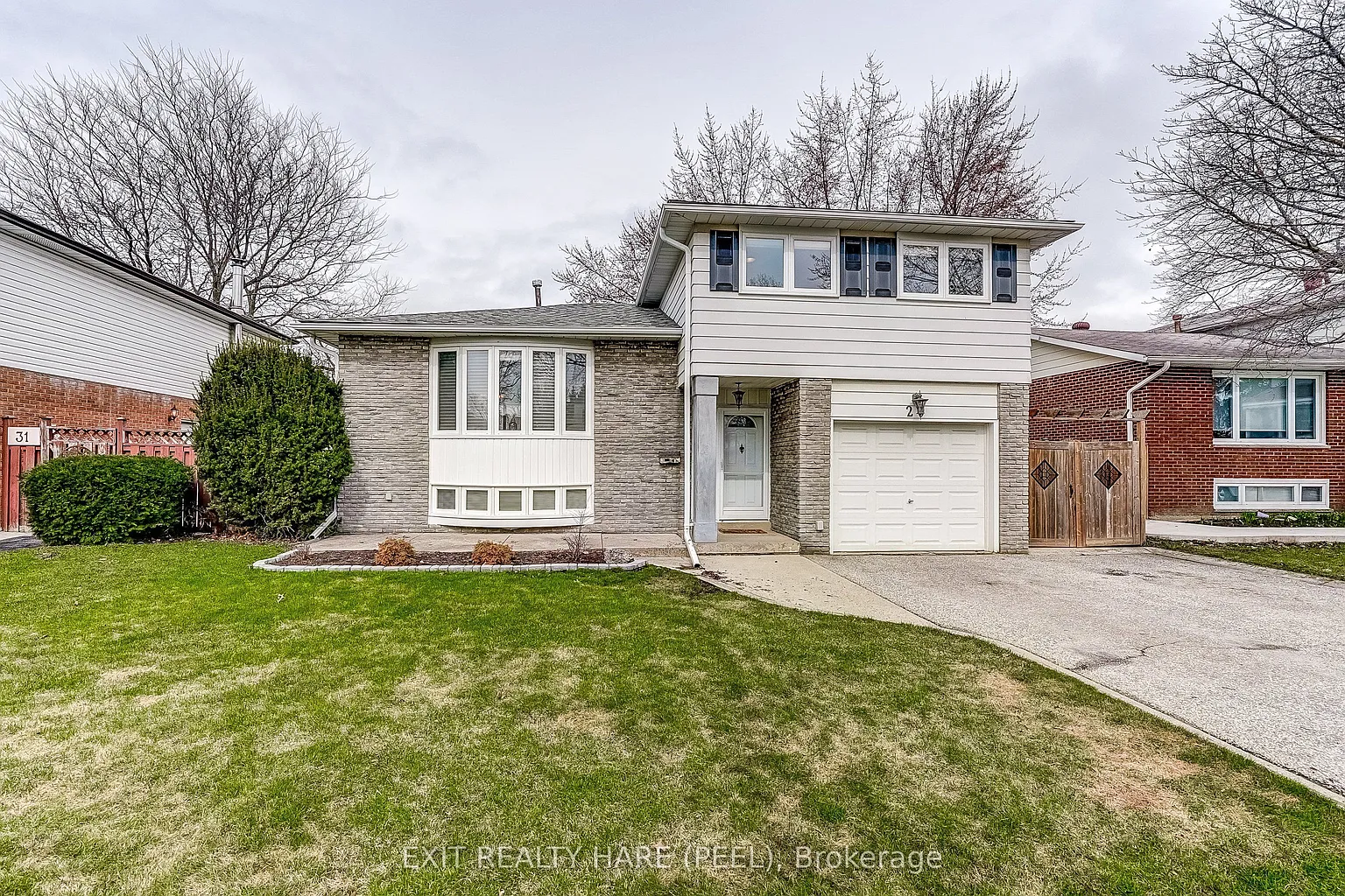 29 Trotters Ln photo 1