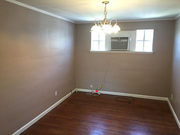 4th image of 4903 Underwood Ave APT 4