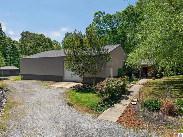 362 Windsor Dr, Calvert City, KY 42029