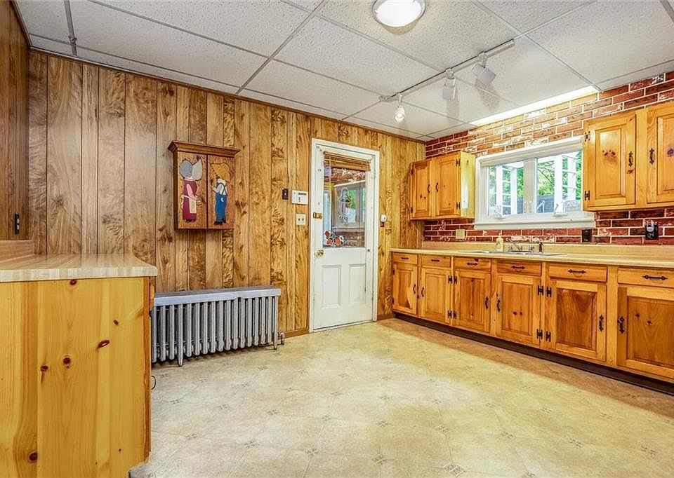 148 W Madison St, Easton, PA 18042 Zillow