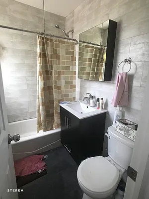 Rented by Sterea Agency | media 21