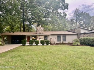 16 Lake Forest Ln, Fairfield Glade, TN 38558