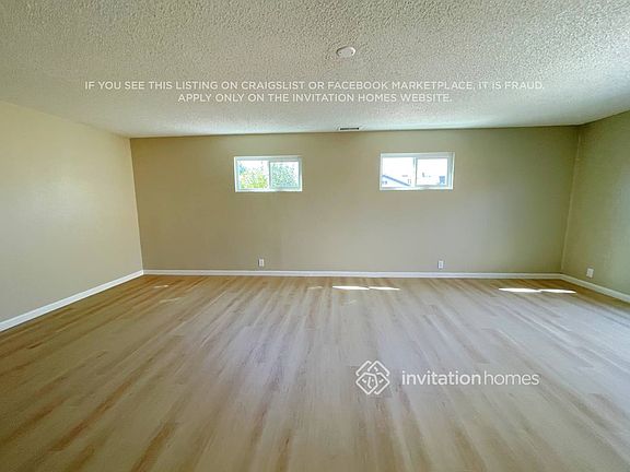 5th image of 873 Ashwood Ave