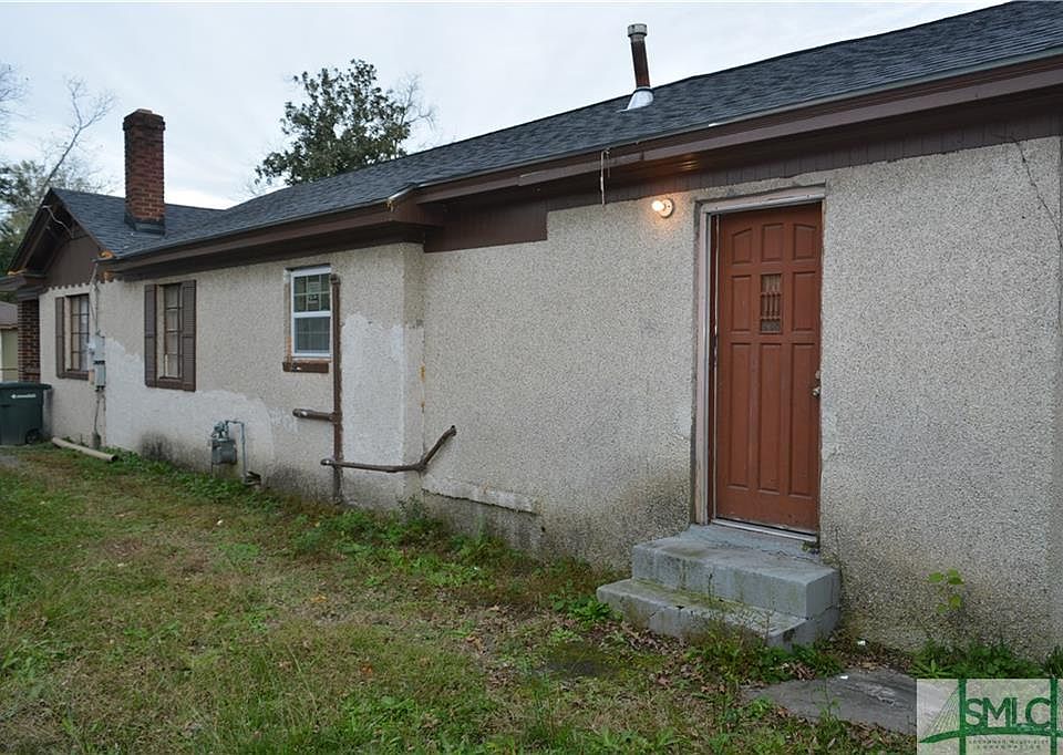2nd image of 1319 Church St