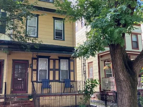 440 Locust Ave, Burlington, NJ 08016