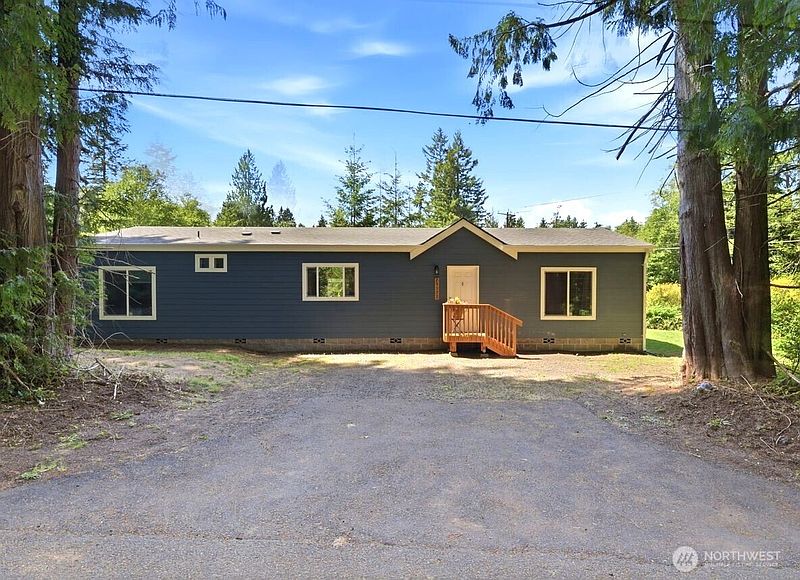 2nd image of 29377 Scenic Drive NE