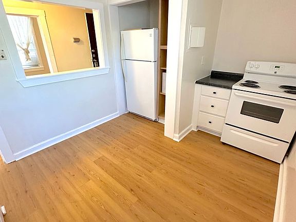 5th image of 7405 Columbia Ave APT 4