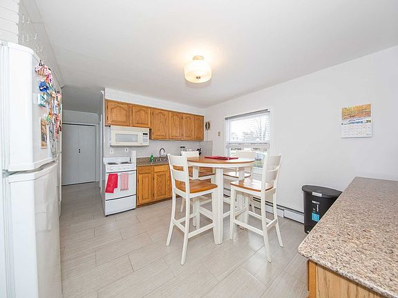 5th image of 15 Blacksmith Rd