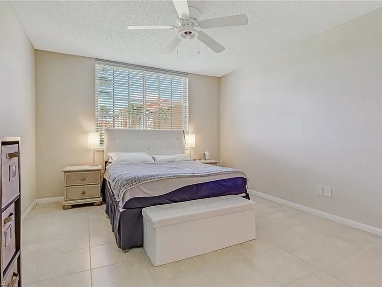 1265 Wildwood Lakes Blvd #106 — Photo 9