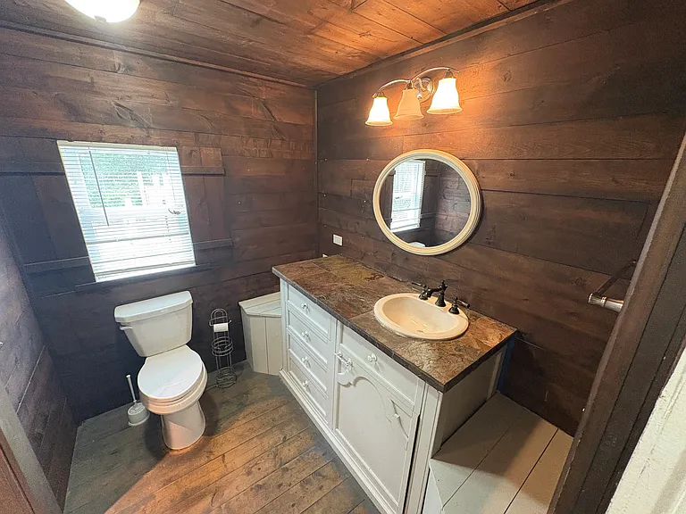 350 N Lakeview Dr #A — Photo 14