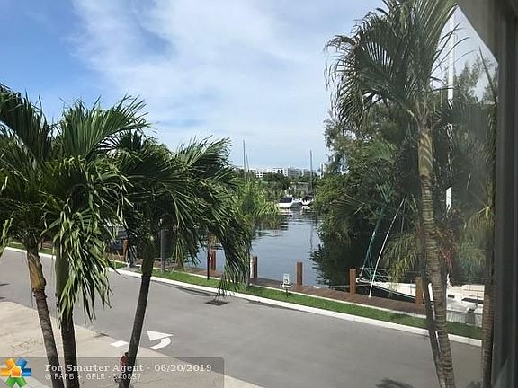 4th image of 6313 Bay Club Dr APT 3