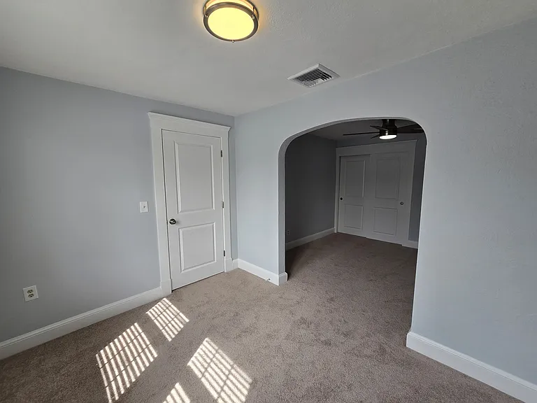 288 Pleasant St #7 — Photo 10