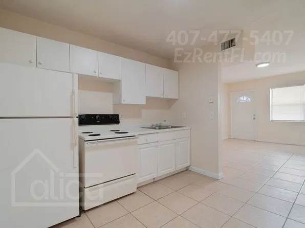 609 11th St #4, West Palm Beach, FL 33401