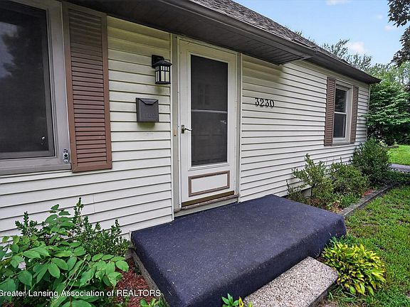 4th image of 3230 Stabler St
