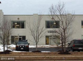 9002 Hornbaker Rd, Manassas, VA 20109