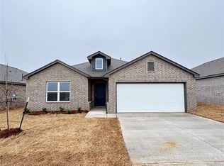 433 Silas Dr, Tuttle, OK 73089