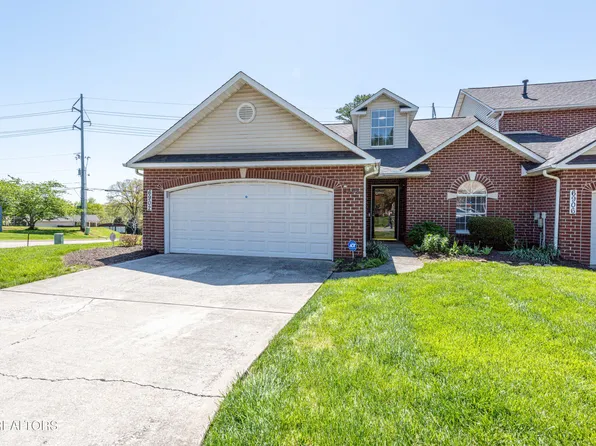 6902 Pemmbrooke Shire Ln, Knoxville, TN 37909