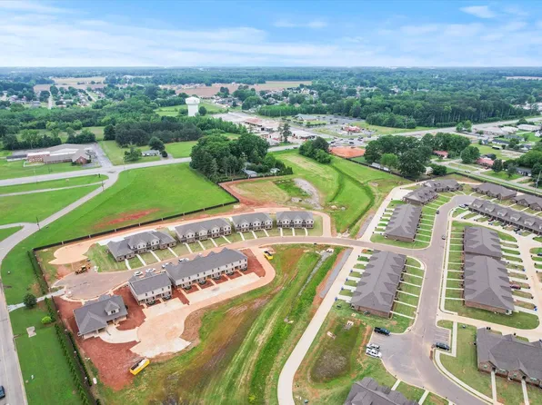 16085 Cohen Dr, Athens, AL 35611