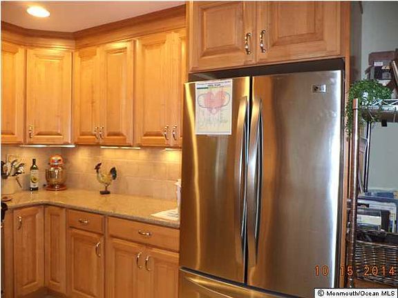 3rd image of 714 Buckingham Drive #B