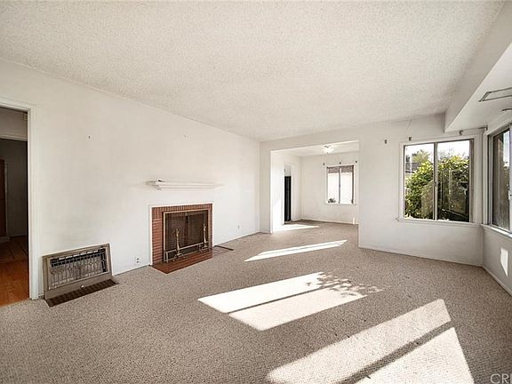 4th image of 6246 Denny Ave
