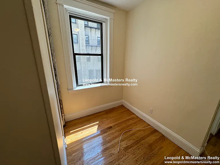 1124 Commonwealth Ave — Photo 89