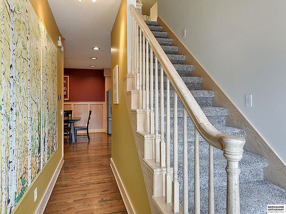 4th image of 7516 Glenvale Dr