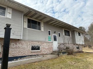 219 Joy Gln #102, Sciota, PA 18354
