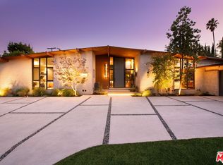 17340 Clark St, Encino, CA 91316