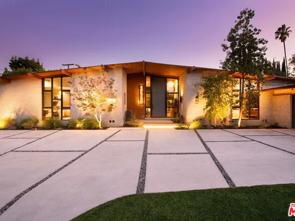17340 Clark St, Encino, CA 91316