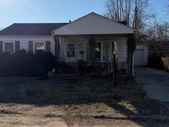 2nd image of 1 Prairie Lane Ct