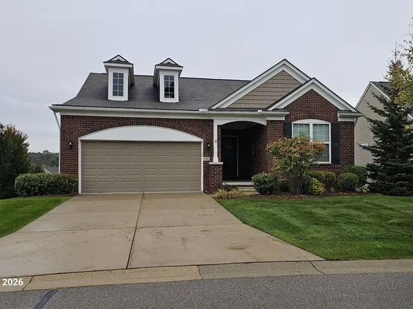 326 Bozeman Ct #202, Howell, MI 48843