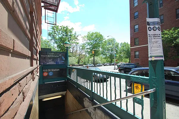 Rented by Bohemia Realty Group | media 24