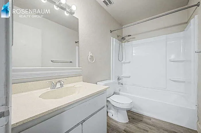 1746 E 6th Ave #1746 — Photo 19
