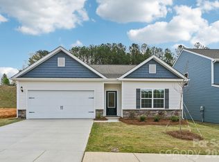 820 Willow Estates Dr, Shelby, NC 28150