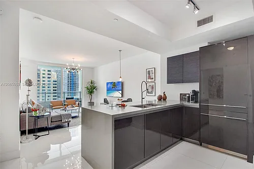 1080 Brickell Ave #1504 Photo 1 1080 Brickell Ave #1504 Photo 1