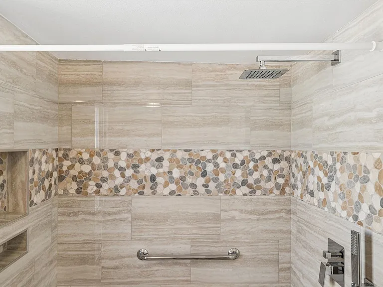5208 N 78th Way — Photo 18