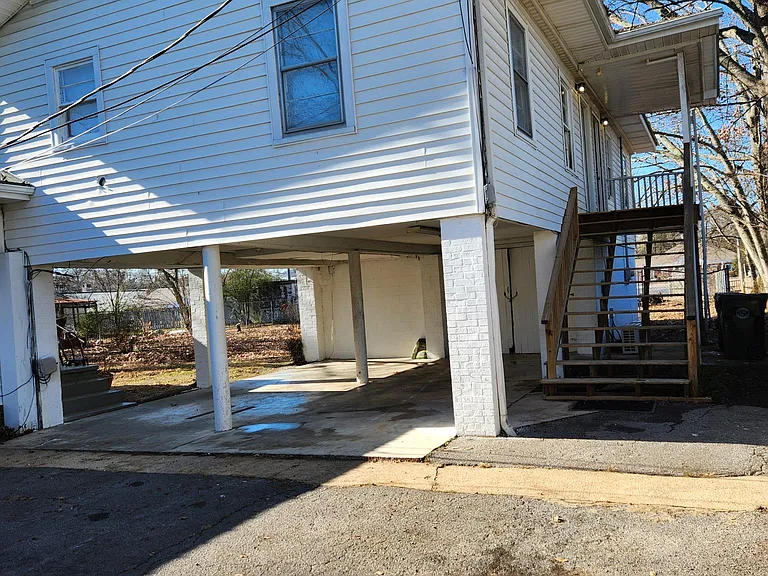 714B S Market St #B — Photo 9