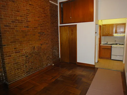 Rented by John Downey, LREB | media 3