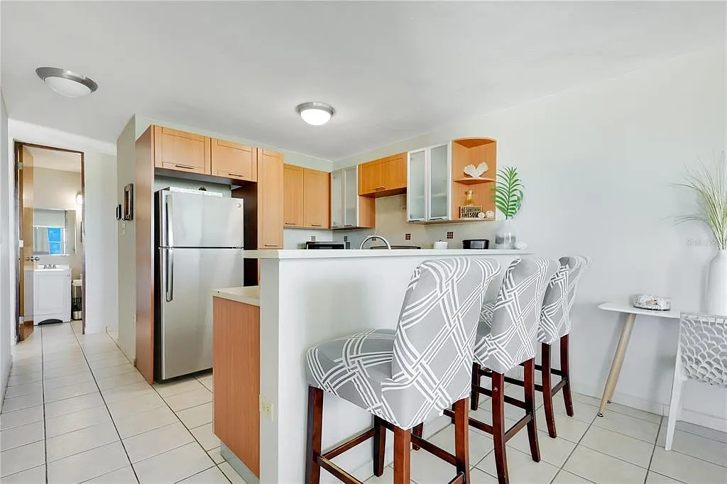 3 bed, 2.5 bath, 1357 sqft, $3,500 — Photo 4
